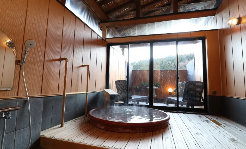 追加料金なしで何度でも利用できる貸切露天風呂・家族風呂