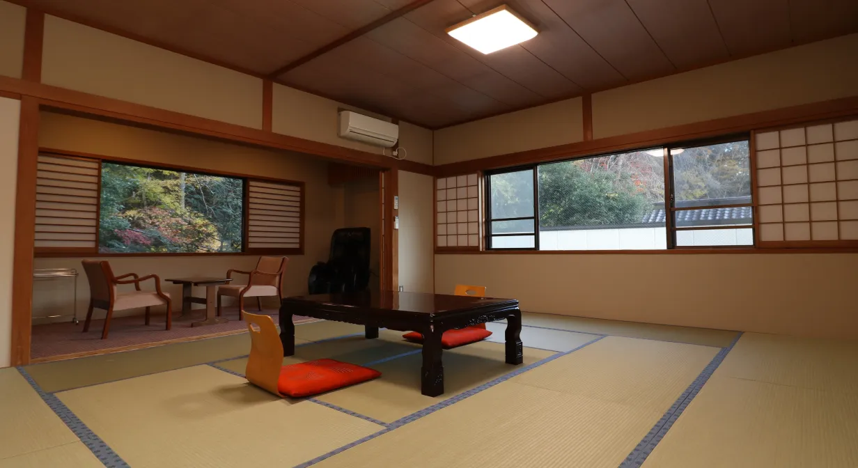マッサージチェア付和室