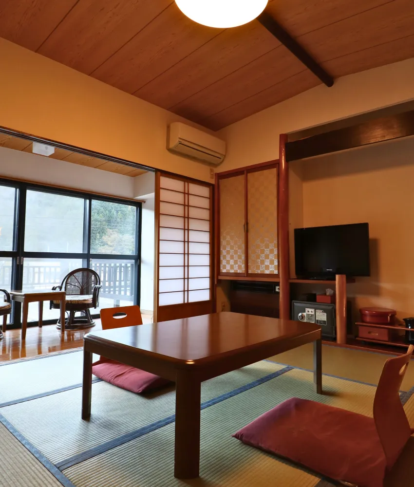 太陽館の和室客室