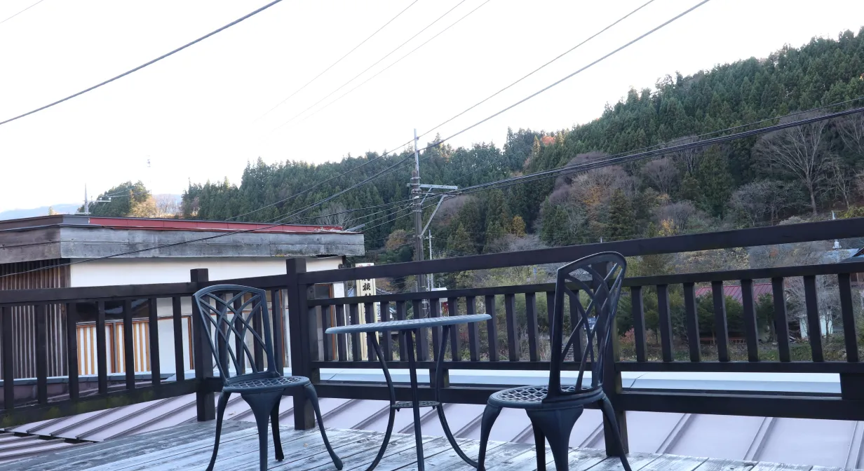 テラススペースを備えた2階和室